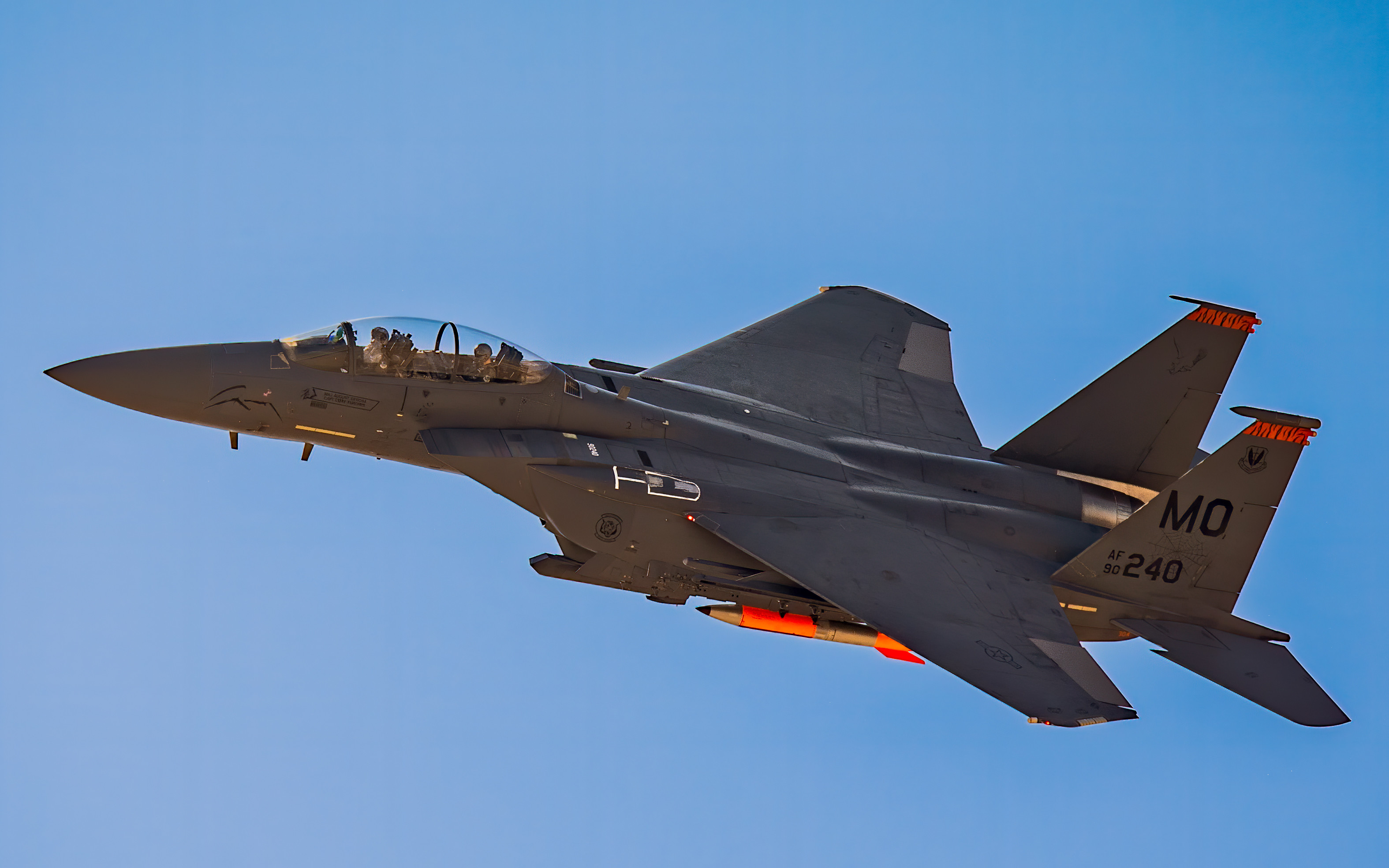 F-15E Strike Eagle from Mountain Home Air Force Base, Idaho, carrying B61 Joint Test Assembly, departs Nellis Air Force Base, Nevada, forTonopah Test Range during Dual Capable Aircraft Nuclear Weapons System Evaluation Program, to test F-15E’s ability to deliver B61 seriestactical nuclear weapons (U.S. Air Force/Santos Torres)